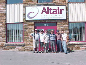 Installation crew - Click to see full size picture